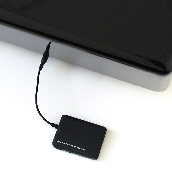 LAYEN&reg; Bluetooth Aux Music Receiver - Wireless Streamer for iPhone, iPad, iPod, Samsung, Android, Blackberry,...