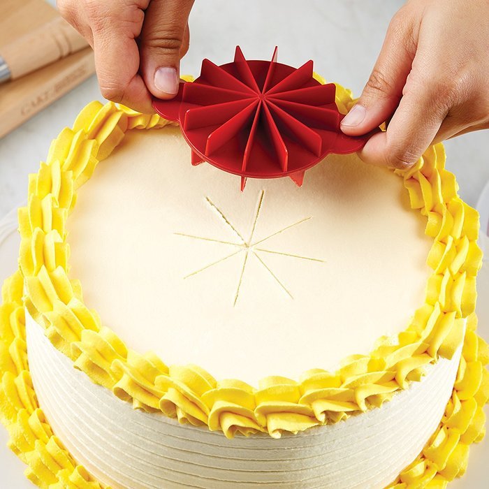 Cake Boss 2 Piece Tools and Gadgets Plastic Cake Slice Marker Set, Red N7