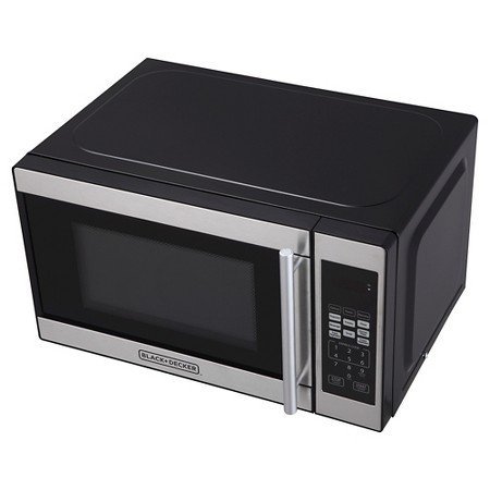 Black + Decker 0.7 Cu. Ft. 700 Watt Microwave Oven - Black EM720CPN-P