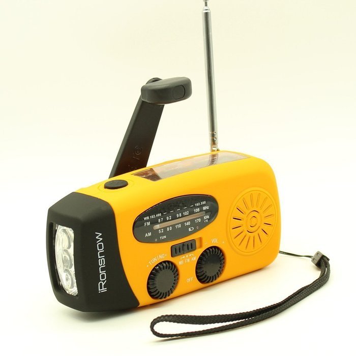 iRonsnow IS-088 Dynamo Emergency Solar Hand Crank Self Powered AM/FM/NOAA Weather Radio, LED Flashlight, Smart... N24