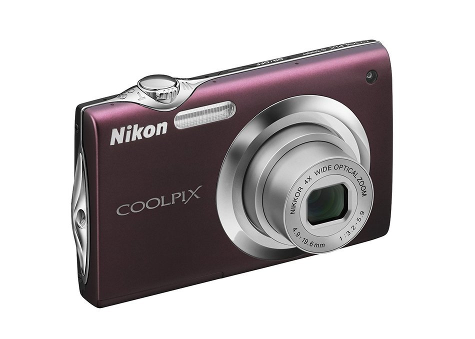 Nikon Coolpix S3000 12.0MP Digital Camera with 4x Optical Vibration Reduction (VR) Zoom and 2.7-Inch LCD (Green) N13