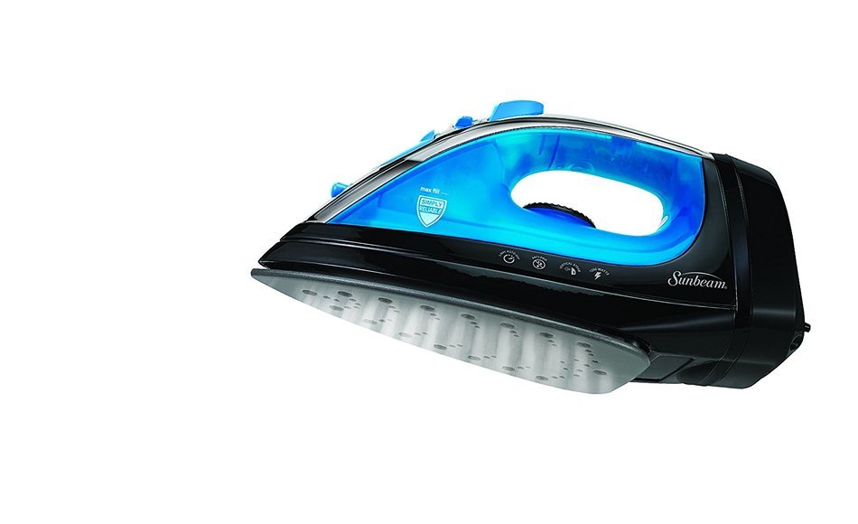 Sunbeam Steam Master 1400 Watt Mid-size Anti-Drip Non-Stick Soleplate Iron with Variable Steam control and 8'...
