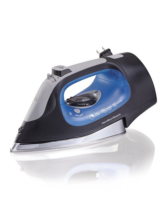 Hamilton Beach 1500W Retractable Cord Iron N3