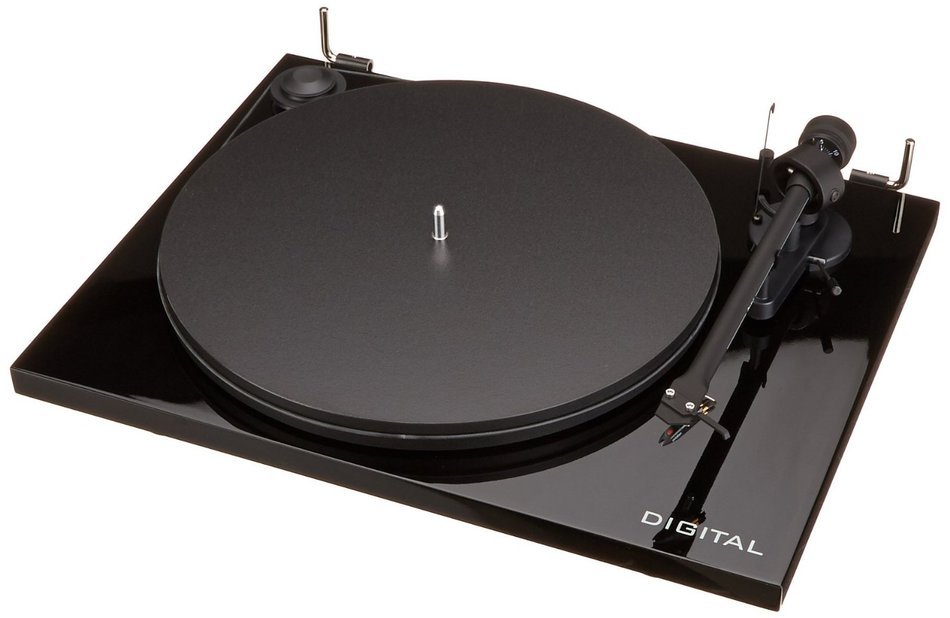 Pro-Ject Essentail II Turntable - Matte Red N18
