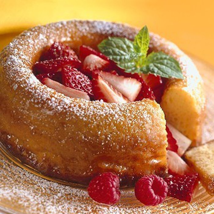 Windspeed 6-Cavity Savarin Silicone Mold for Donut/Cake/Bread/Cupcake/Cornbread Muffin Cups Donut Pan