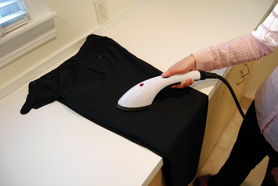SteamFast SF-434 2-in-1 Upright Fabric Steamer and Iron N3
