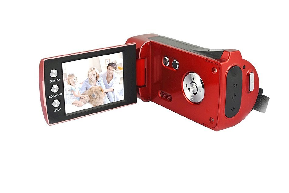 Lightahead&reg; DV series High-Definition HD 720p Digital Camcorder SD/SDHC with 4x Digital Zoom & 2.7" Flipout screen... N2