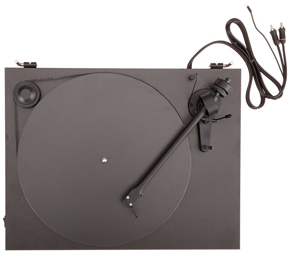 Pro-Ject Essentail II Turntable - Matte Red N30