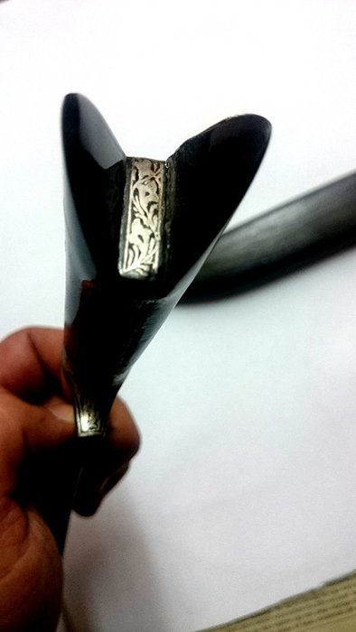 Hand made, Cretan , Damascus Knife, With Silver Carved, 180 Layers N4