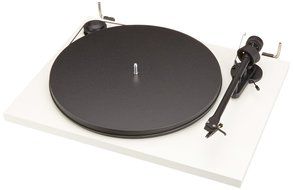 Pro-Ject Essentail II Turntable - Matte Red N43