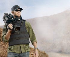 Blackmagic Design URSA Mini 4K Camera with PL Mount, 4K Super 35 Sensor and Global Shutter N6