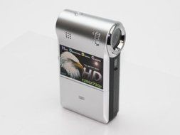 SVP T400-Silver 1280x720p True HD Camcorder with 2.4 LCD (SVP 16GB SDHC Memory Card Included)&quot; N4