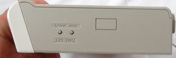 G E Spacemaker AM/FM Radio with Led Display Clock Model No 7-4212B N2