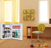 Haier HC27SF22RB 2.7 Cubic Feet Refrigerator/Freezer, Black N6