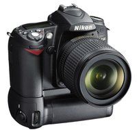 Nikon D90 with Af-s Dx Nikkor 18-55mm F/3.5-5.6g Vr Lens Kit N3