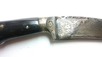 Hand made, Cretan , Damascus Knife, With Silver Carved, 180 Layers N8