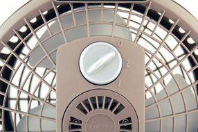 Air King 9525 9-Inch 2-Speed Pivot Fan N5