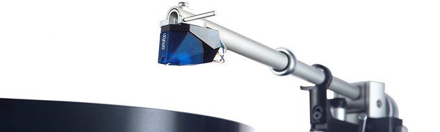 Perpetuum Ebner PE 2525 Turntable with ortofon 2M Blue Cartridge, Dust Cover (Red)