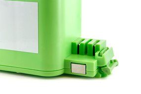 Tenergy Li-ion 14.8V 4400mAh Replacement Battery for iRobot 400, 4000, 4100, 4150, 4210, 4230, 4260, 4290, 4300... N7