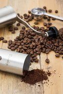 Manual Coffee Grinder with Travel Pouch, Spoon and Cleaning Brush | Ceramic Conical Burr for Precision Brewing... N3