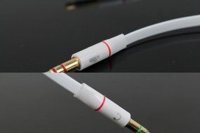 HTTX 3.5mm Female to 2 Male Gold Plated Headphone Mic Audio Y Splitter Flat Cable, (Black, 2-Pack) N7