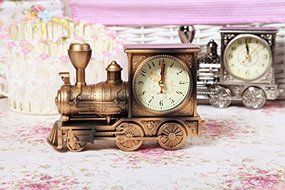 Alarm Clock Classic British train shape Watch Upscale Furnishings Boutique N4