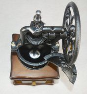 Hapo Vintage Manual Coffee Grinder Ceramic Grinding Core 10.6''x 4.5'' N2