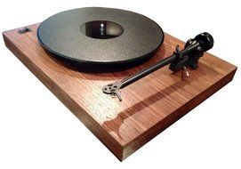 SOTA MOONBEAM series III Turntable with REGA S202 tonearm-Genuine Walnut finish-Made in USA! N4