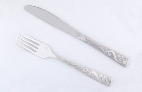4Pcs/Lot Stainless Steel Cutlery Set Flatware Set Knife Spoon Fork Tea Spoon Luxury Western Dinnerware Set N4