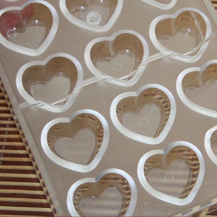 MuLuo Polycarbonate Plastic Mold Heart Shaped Valentine Chocolate Mold