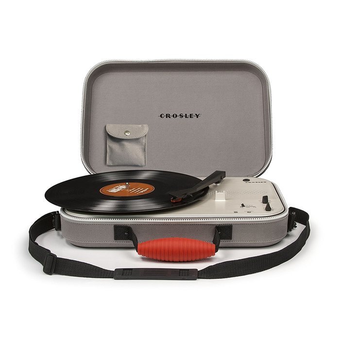 Crosley CR8005C-NV Cruiser II Portable Battery Powered 3-Speed Turntable, Navy N3