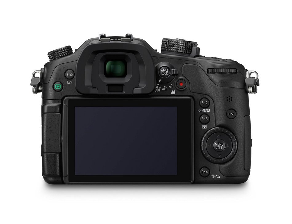 Panasonic DMC-GH4 Mirrorless Micro Four Thirds Digital Camera with Lumix G Vario 14-140mm Lens