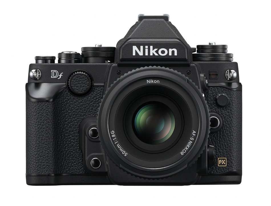 Nikon Df 16.2 MP CMOS FX-Format Digital SLR Camera with AF-S NIKKOR 50mm f/1.8G Special Edition Lens (Silver) N7