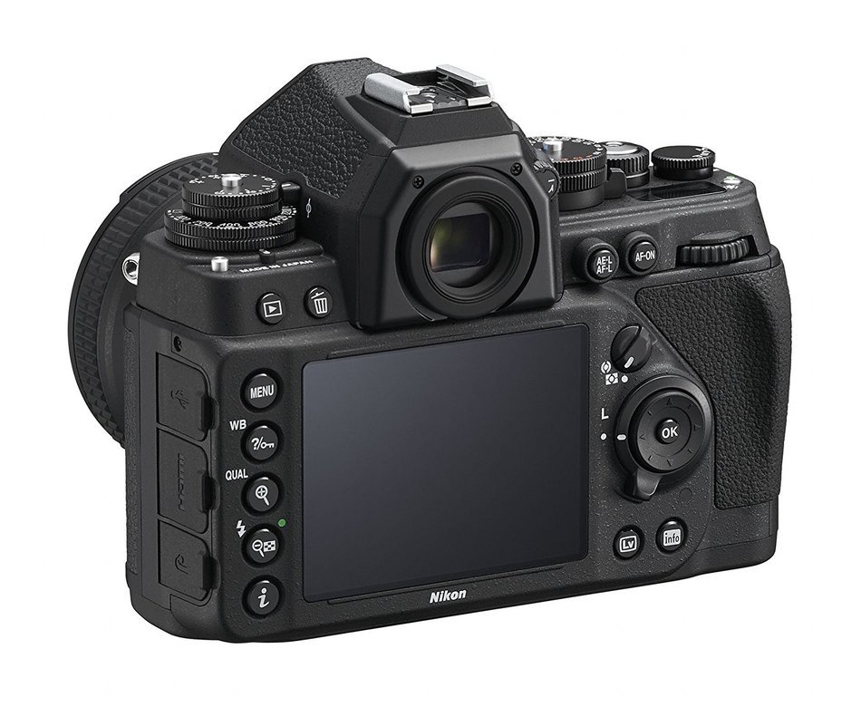 Nikon Df 16.2 MP CMOS FX-Format Digital SLR Camera with AF-S NIKKOR 50mm f/1.8G Special Edition Lens (Silver) N8