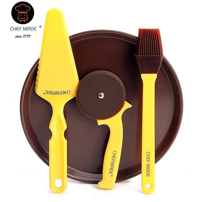N J Z Y Pizza Making Kit 4-Piece Pizza Pro Set