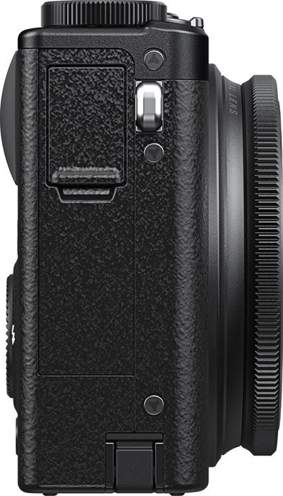 Fujifilm XQ2 White Digital Camera with 3-Inch LCD