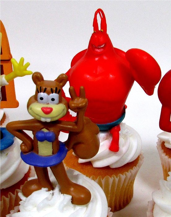 SPONGEBOB SQUAREPANTS 12 Piece CUPCAKE Topper Set Featuring 10 Random SpongeBob Figures and Themed Decorative...