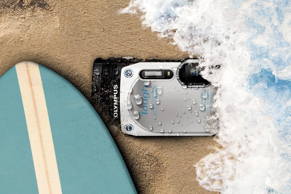 Olympus TG-870 Tough Waterproof Digital Camera (White) - International Version N9