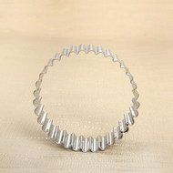 Sher Curve Edge Round Shape Cookie Cutters Fruit Cut Molds Stainless Steel