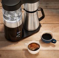 OXO On 9 Cup Coffee Maker (with 4oz Silver Canyon Coffee) N7