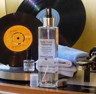Vinyl Record LP &amp; Stylus Cleaning Kit with Microfibre Cloth by Vinyl Clear N3