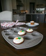 Internet&rsquo;s Best Silicone Muffin Pan | 12 Cup | Cupcake Tray | Cake Baking Mold | BPA Free | Dishwasher Safe N4