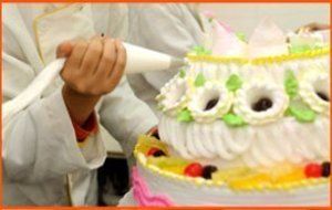 Cake Decorating Turntable Rotating Revolving Kitchen Display Inclinable Stand 24cm N2