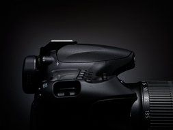 Canon EOS 60D 18 MP CMOS Digital SLR Camera with EF-S 18-200mm f/3.5-5.6 IS Lens (discontinued by manufacturer) N33
