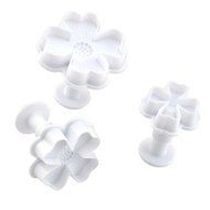 ZNU 3pcs Lucky Clovers Cake Sugarcraft Plunger Fondant Cutter Decorating Mould Tools