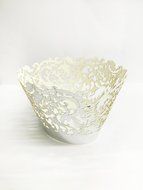 HUAL Cupcake Wrappers 50 Filigree Artistic Bake Cake Paper Cups Lace Laser Cut Liner Baking Cup Muffin Case Trays... N2