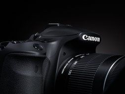 Canon EOS 60D 18 MP CMOS Digital SLR Camera with EF-S 18-200mm f/3.5-5.6 IS Lens (discontinued by manufacturer) N54