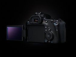 Canon EOS 60D 18 MP CMOS Digital SLR Camera with EF-S 18-200mm f/3.5-5.6 IS Lens (discontinued by manufacturer) N56