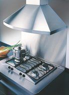 KOBE Range Hoods RA9230SQB-DC46-1 6-Speed 750 CFM Premium Wall Mount Range Hood Fits Ceiling Heights Of 10-1/2...
