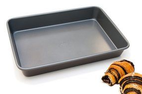 Bakeware By Culina 9&rdquo;x13&rdquo; Nonstick Rectangular Cake Pan